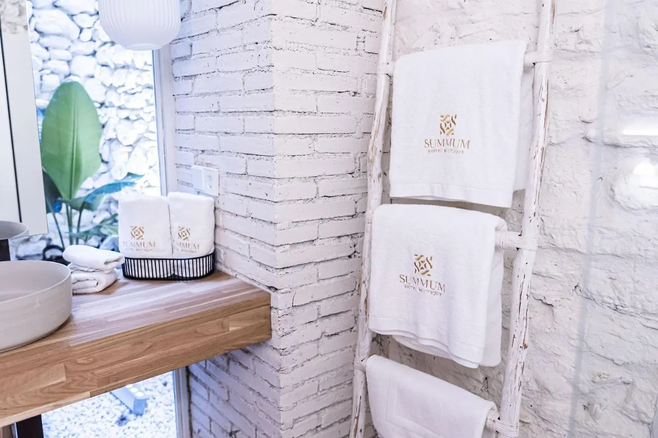 Hotel Monells Summum