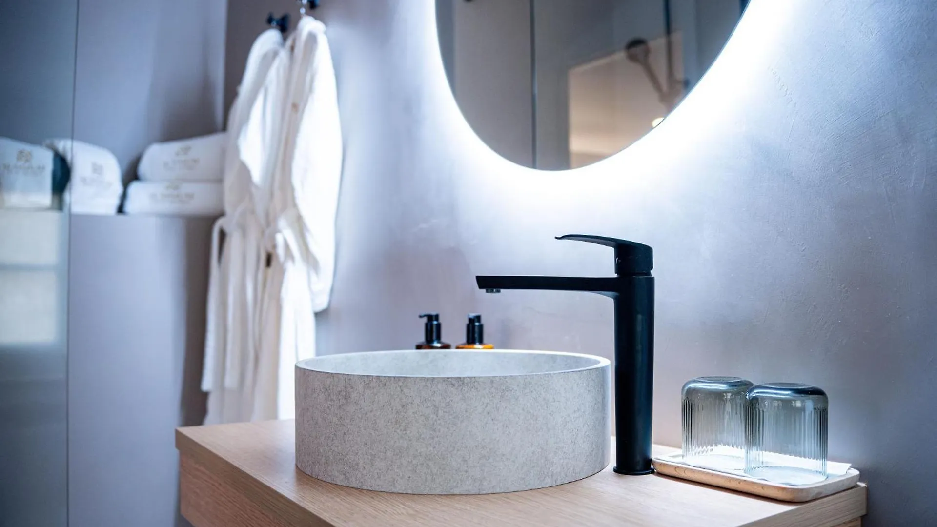 Hotel Monells Summum